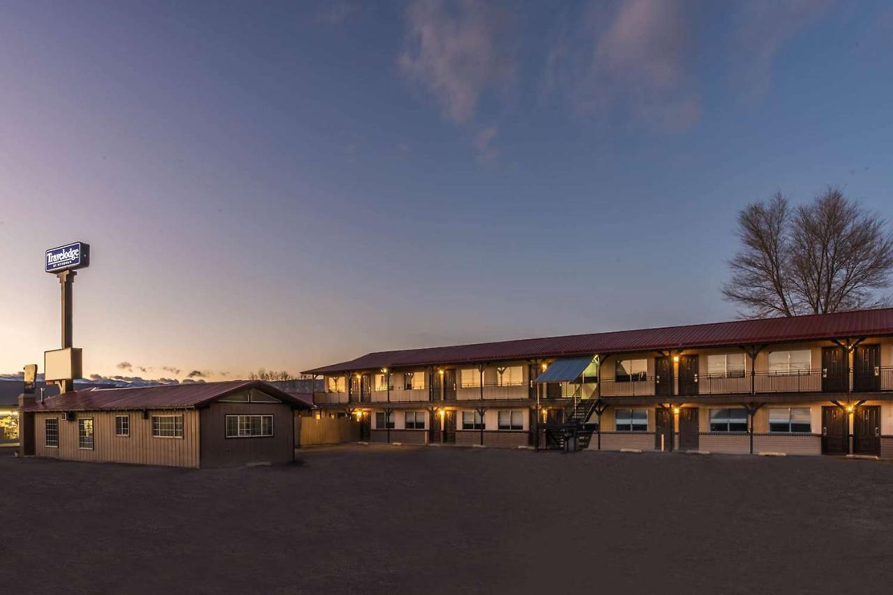 High Desert Inn Salina Bagian luar foto